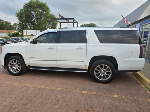 Used 2015 GMC Yukon XL Denali w/ Open Road Package image 9