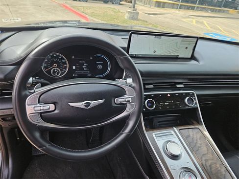 Used 2024 Genesis GV80 2.5T image 17