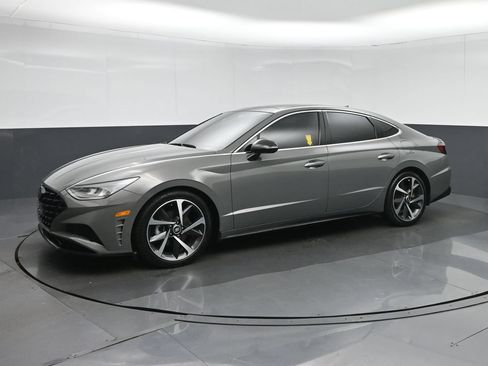 Used 2022 Hyundai Sonata SEL Plus FWD image 3