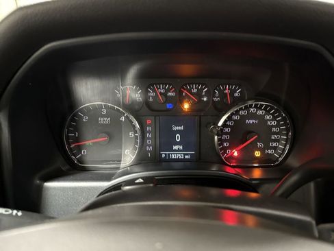 Used 2016 Chevrolet Silverado 2500 W/T AWD/4WD image 12