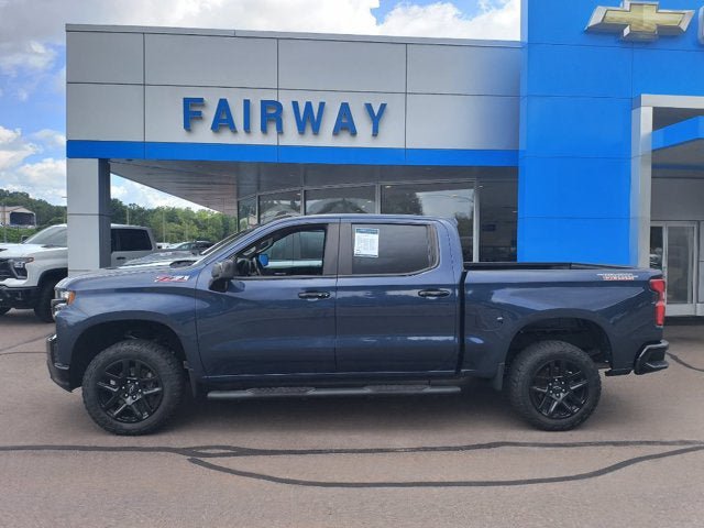 Used 2021 Chevrolet Silverado 1500 LT Trail Boss w/ LPO, Dark Essentials Package AWD/4WD image 1