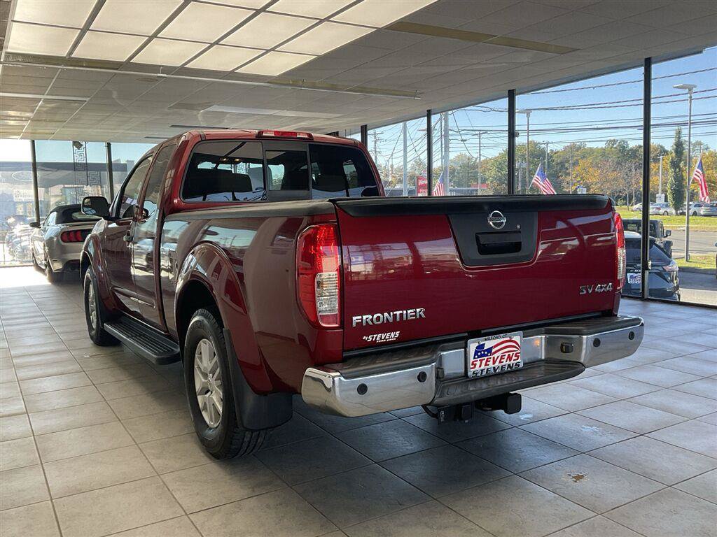 Used 2016 Nissan Frontier SV w/ SV Value Truck Package AWD/4WD image 7