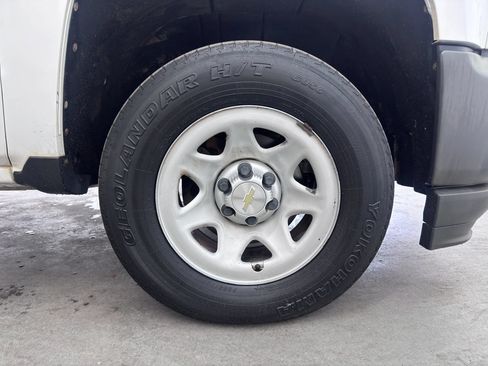 Used 2016 Chevrolet Silverado 1500 W/T RWD image 12