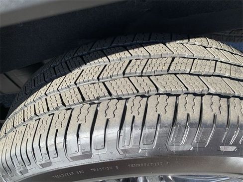 Used 2020 GMC Sierra 1500 Elevation w/ Elevation Value Package image 34