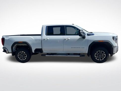 New 2026 GMC Sierra 2500 SLE w/ SLE Value Package; AWD/4WD image 7