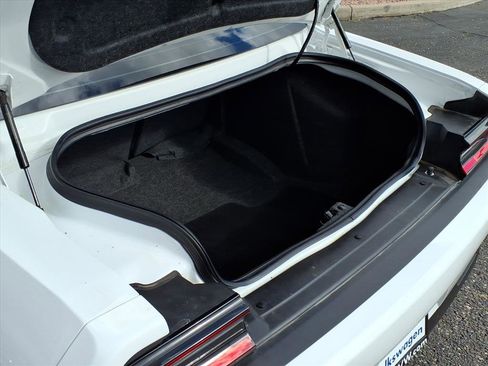 Used 2021 Dodge Challenger R/T Scat Pack w/ Plus Package image 17