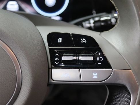 Used 2021 Hyundai Elantra SEL w/ Convenience Package image 28