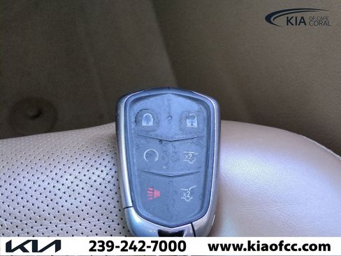 Used 2016 Cadillac Escalade Platinum image 33