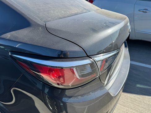 Used 2016 Scion iA FWD image 7