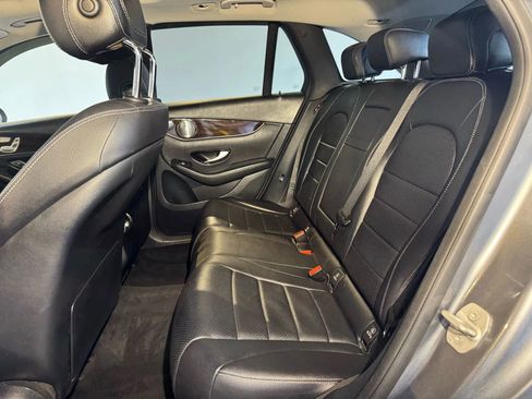 Used 2016 Mercedes-Benz GLC 300 4MATIC image 24
