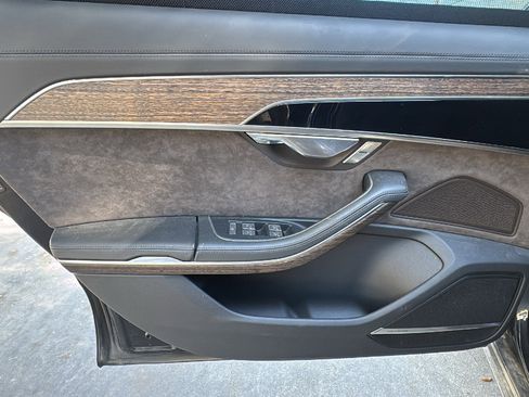 Used 2019 Audi A8 L 3.0T w/ Luxury Package image 16