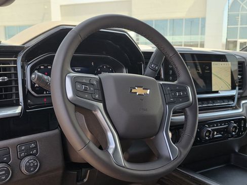 New 2026 Chevrolet Silverado 3500 LT w/ All Star Edition AWD/4WD image 8