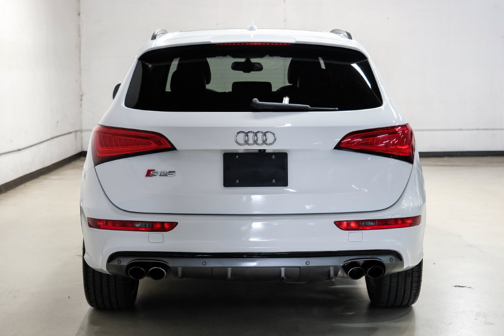 Used 2016 Audi SQ5 Premium Plus w/ Technology Package AWD/4WD image 12
