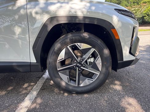 Certified 2025 Hyundai Tucson SEL image 25