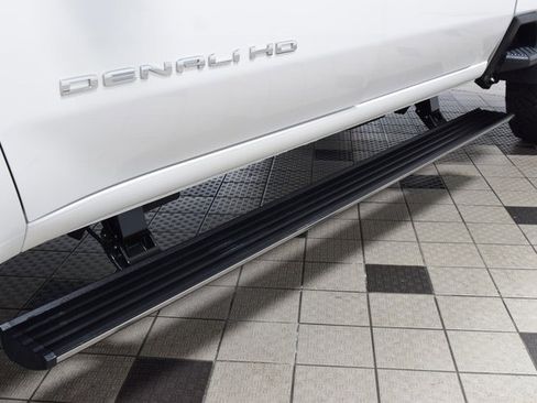 Used 2024 GMC Sierra 2500 Denali Ultimate image 24