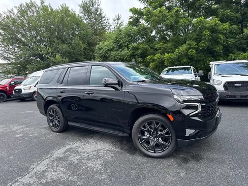 Used 2024 Chevrolet Tahoe RST w/ Luxury Package AWD/4WD image 1