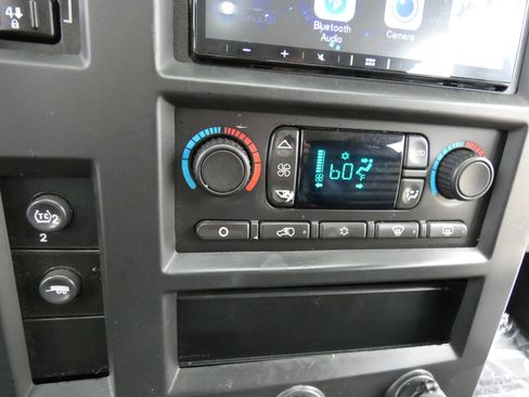 Used 2006 HUMMER H2 image 53