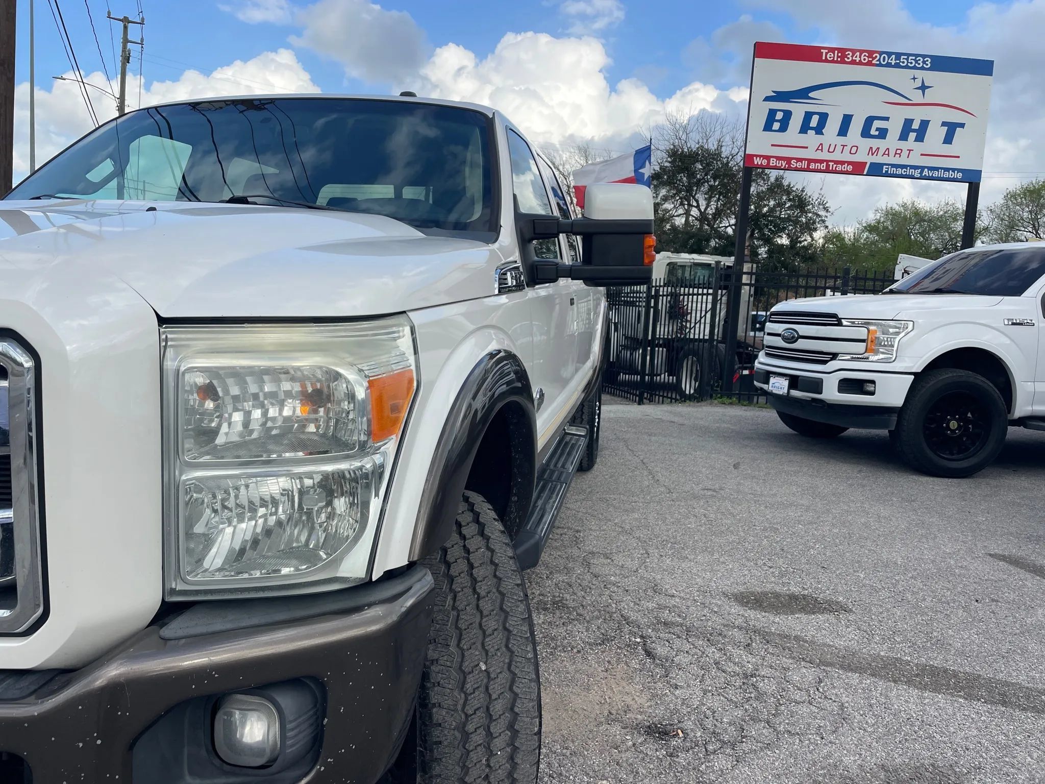 Used 2015 Ford F350 King Ranch AWD/4WD image 1