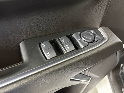 Used 2024 GMC Sierra 1500 SLE RWD image 15