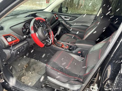 Used 2019 Subaru Forester Sport image 3