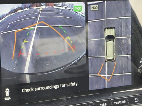 Used 2024 Mitsubishi Outlander SEL image 4