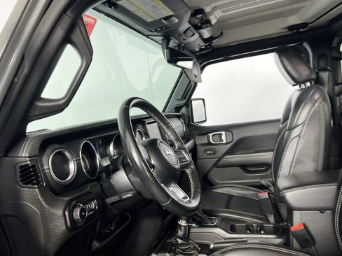 Certified 2022 Jeep Wrangler Unlimited Sahara w/ LED Lighting Group image 22