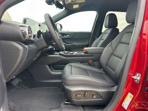 New 2026 Chevrolet Equinox LT AWD/4WD image 9