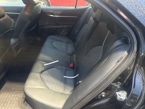 Used 2023 Toyota Camry SE FWD image 23