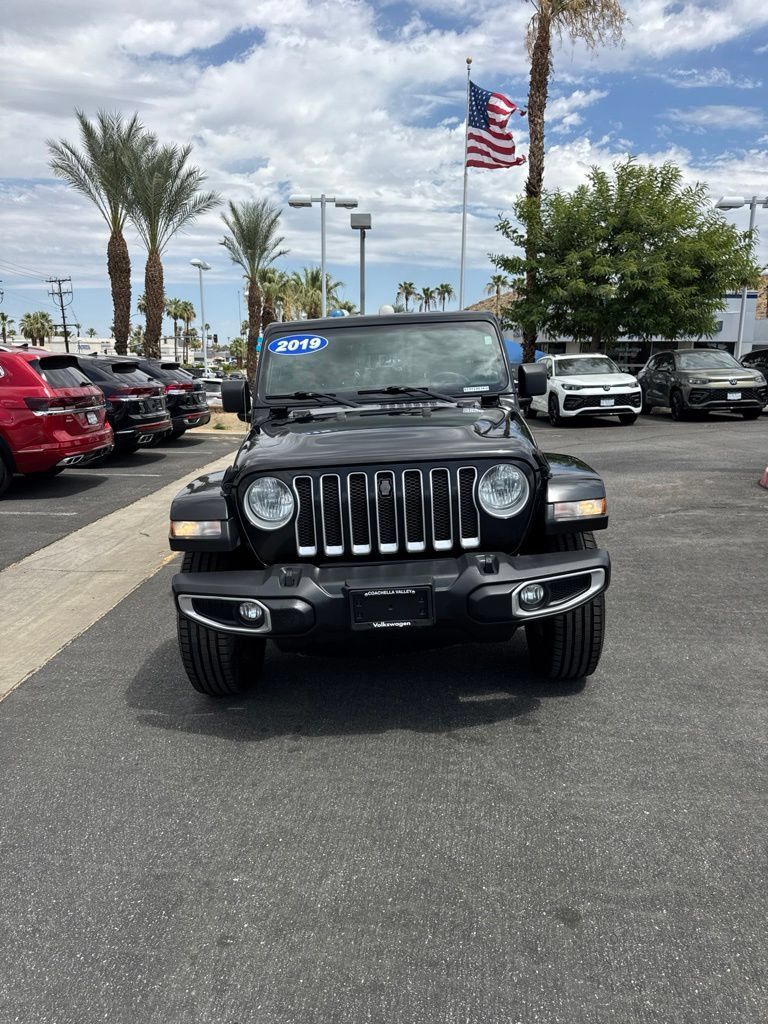 Used 2019 Jeep Wrangler Unlimited Sahara AWD/4WD image 6