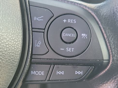 Certified 2023 Toyota RAV4 XLE AWD/4WD image 26