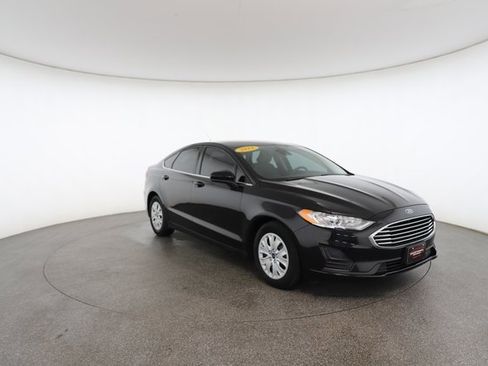 Used 2019 Ford Fusion S image 27