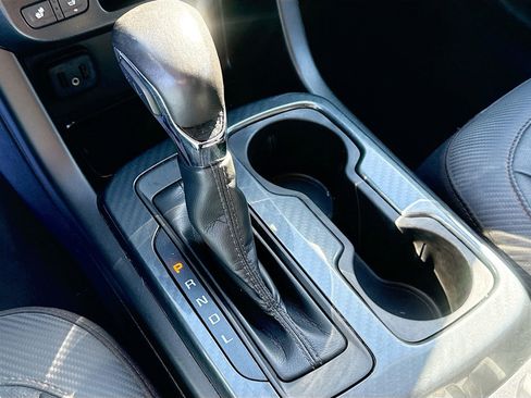 Used 2022 GMC Canyon AT4 w/ Trailering Package image 19