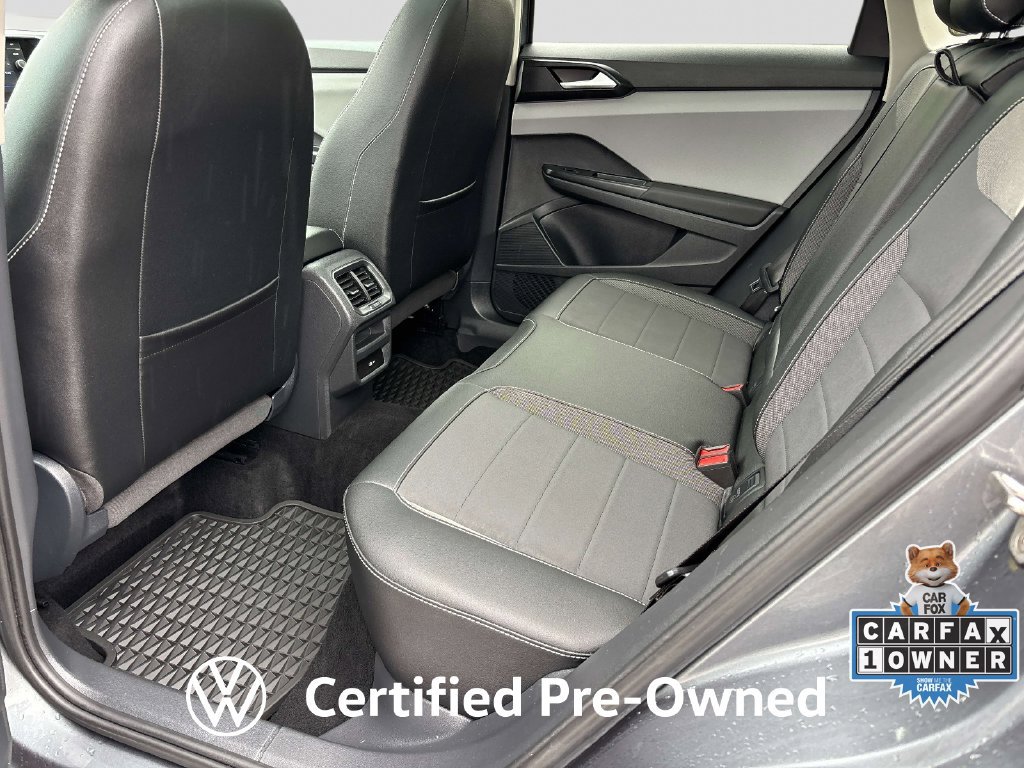 Used 2022 Volkswagen Taos SE FWD image 10