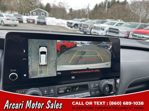 Used 2024 Toyota Grand Highlander AWD image 28