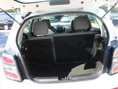 Used 2020 Chevrolet Sonic LT image 14