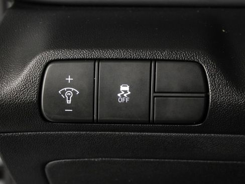 Certified 2024 Hyundai Elantra SEL w/ Convenience Package FWD image 26