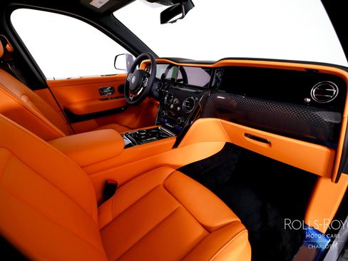 New 2027 Rolls-Royce Cullinan Black Badge AWD/4WD image 37