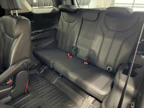 Used 2023 Hyundai Palisade Limited FWD image 36