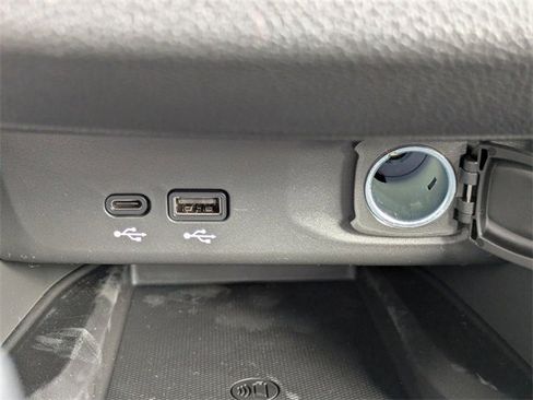 New 2026 Buick Envista Avenir image 26