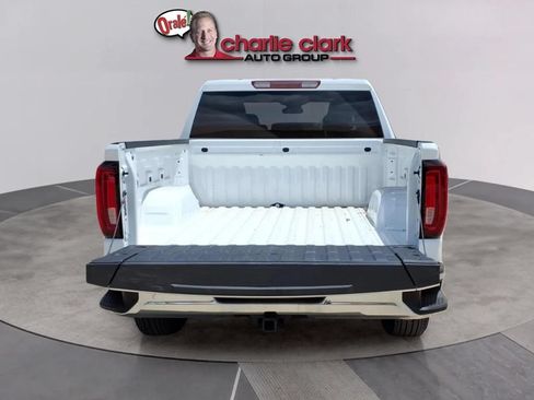 Used 2026 GMC Sierra 1500 SLT RWD image 5