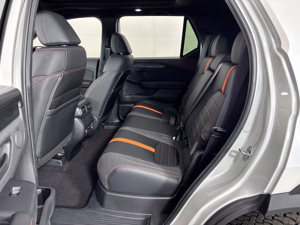 Used 2026 Honda Passport TrailSport image 23