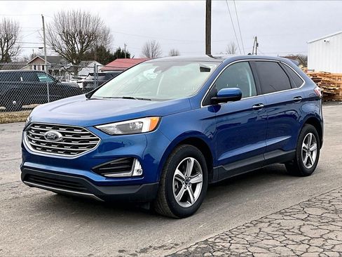 Used 2022 Ford Edge SEL w/ Convenience Package image 2