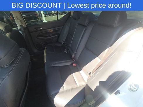 Used 2020 Nissan Altima 2.0 Platinum FWD image 16
