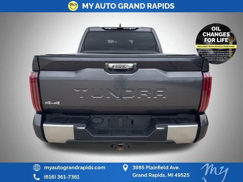 Used 2022 Toyota Tundra Limited image 6