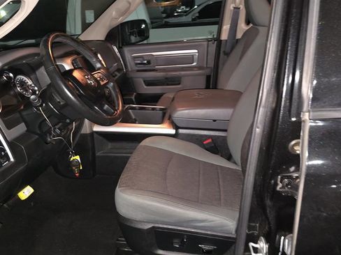 Used 2017 RAM 1500 Big Horn image 9