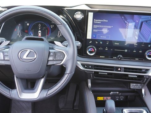 Certified 2024 Lexus RX 350 FWD w/ Convenience Package image 30