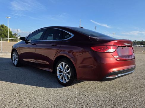 Used 2015 Chrysler 200 C image 5