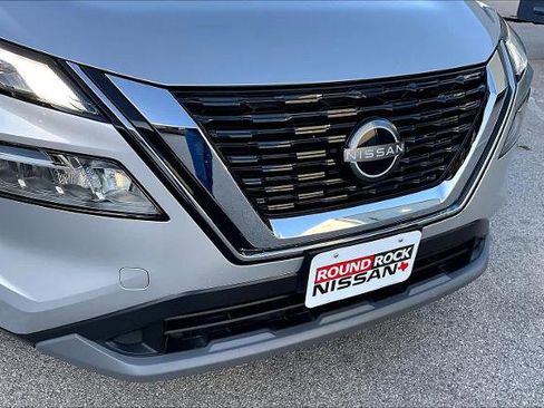 Certified 2023 Nissan Rogue SV image 29