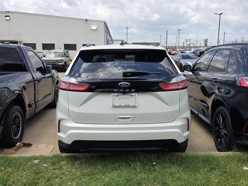 Used 2023 Ford Edge ST-Line AWD/4WD image 5