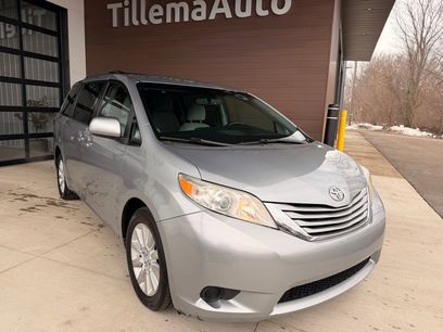 Used 2015 Toyota Sienna LE